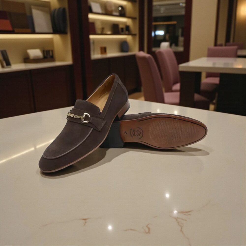 Loafer GG Perez Camurça Marrom