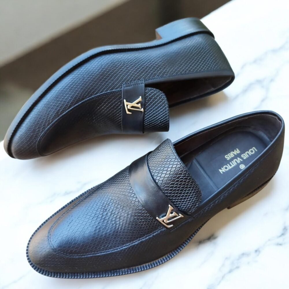 Loafer LV Martin Preto