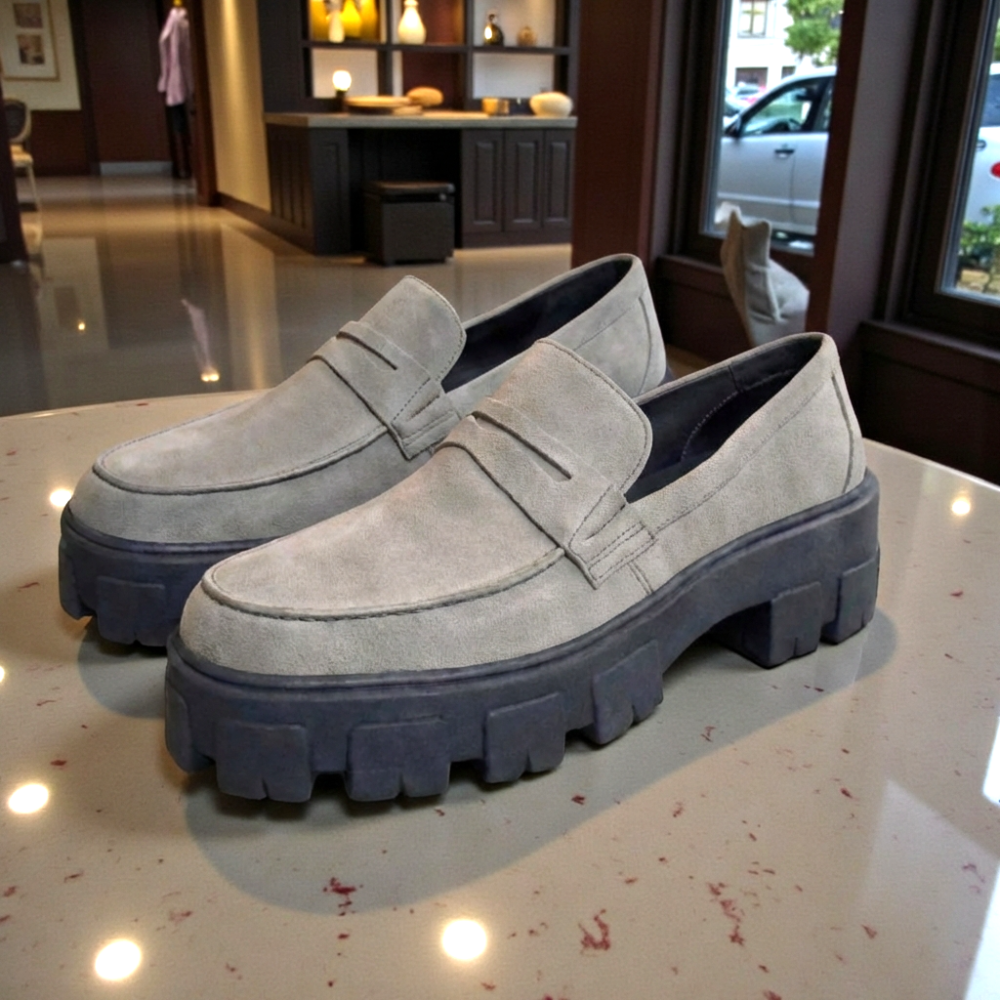 Loafer PD Howell Camurça Areia